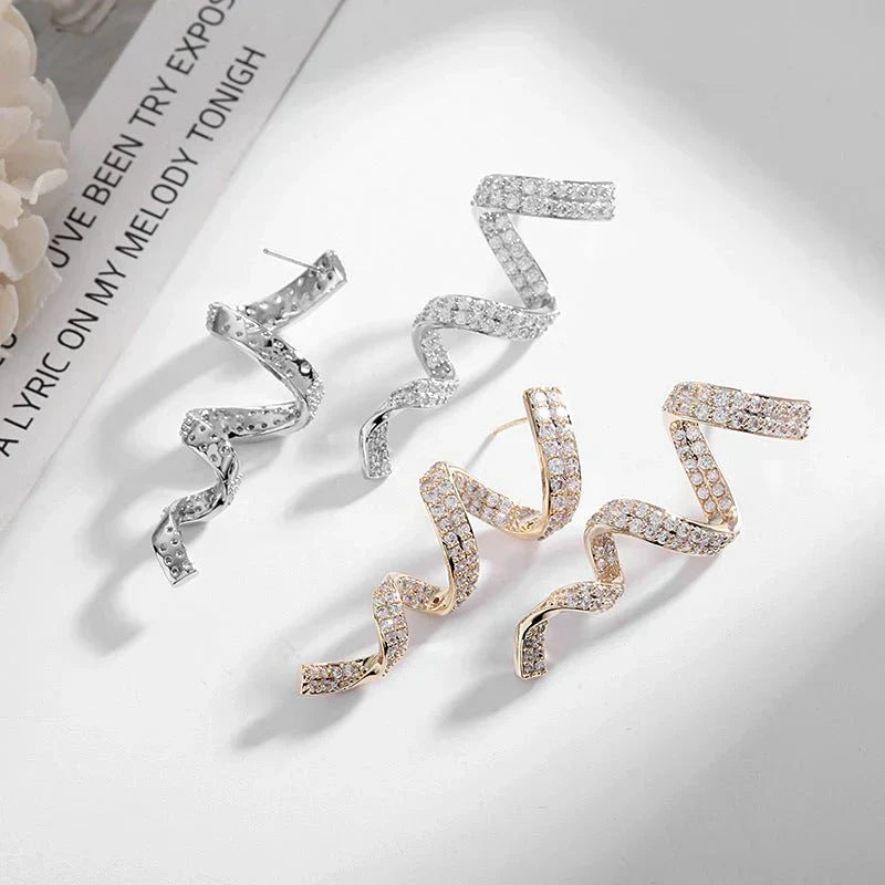 Cold Wind Zircon Minimally Personalized Spiral Wire Earrings