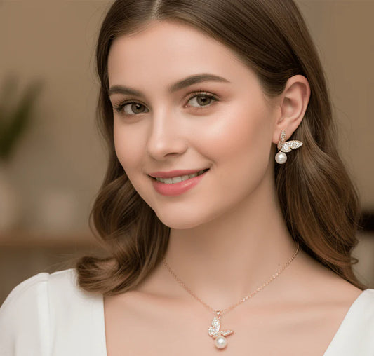Elegant Butterfly Pearl Jewelry Set – Necklace & Earrings Available in Gold & Silver