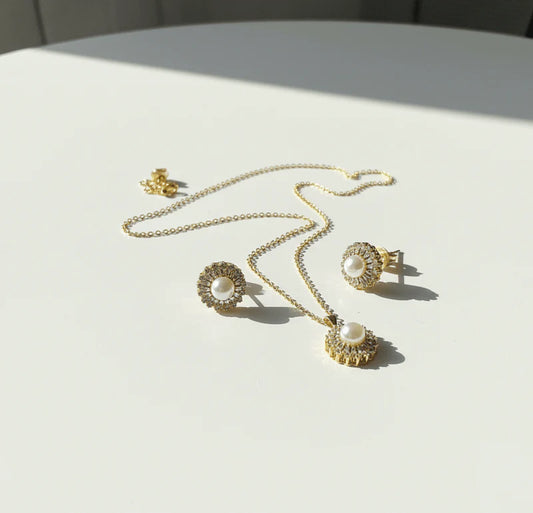 Royal Pearl Crown Jewelry Set